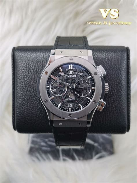 Classic Fusion Aerofusion Titanium Luxury Watch 